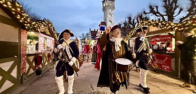 Sopockie Miasteczko Świąteczno-Noworoczne już otwarte! [WIDEO]-38094