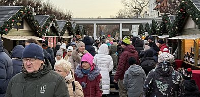 Świąteczne oblężenie w Sopocie!  Bez śniegu, ale z klimatem [WIDEO]-38188