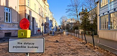 Remont w centrum Sopotu wstrzymany. Pogoda pokrzyżowała plany drogowców-38479