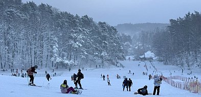 Łysa Góra w Sopocie już działa! Stok z widokiem na morze [WIDEO]-38554