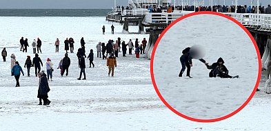 Tu kończy się zabawa. Lód załamał się pod spacerowiczami przy molo w Sopocie