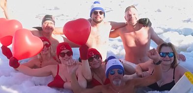 Agencja Reuters odwiedziła Sopot! Zobacz, jak sopockie morsy promują Polskę