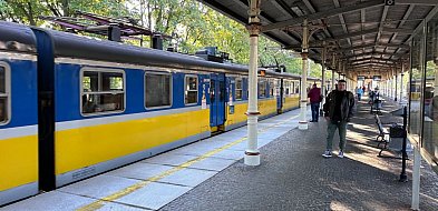 „To wypycha ludzi do aut”. Ruszyła petycja po podwyżkach cen biletów