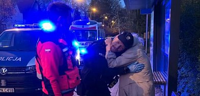 Sopoccy policjanci uratowali wyziębioną 85-latkę