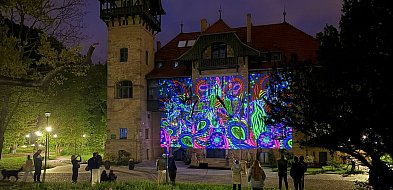 Od plaży po zabytkowe wille. Świetlna trasa Nocy Muzeów w Sopocie [FOTO]
