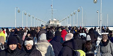 W Sopocie tłumy jak w sezonie! Zimowy weekend w kurorcie [WIEDO]