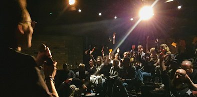 Kto wygra slam poetycki w Sopocie? Zobacz emocjonujący pojedynek na słowa