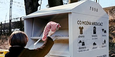 W Sopocie stanęły nowe pojemniki na odzież używaną