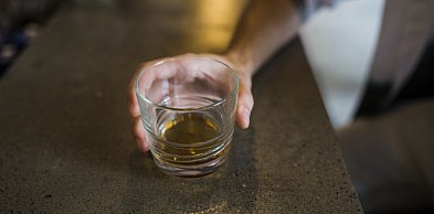 Wyższa „renta alkoholowa” w 2026 roku. Tyle naprawdę trafia na konto