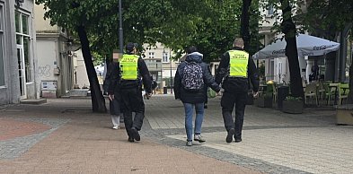 Chwila grozy w centrum Sopotu! Zaginionego chłopca namierzył monitoring
