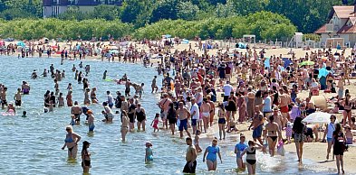 Wideo z plaży w Sopocie zrobiło furorę! "Jakaś forma masochizmu"