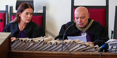 Gdańsk: 10 lat więzienia dla lekarza onkologa za molestowanie pacjentek-35843