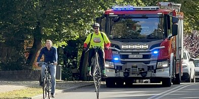 Strażak objeżdża Polskę na bicyklu! W Sopocie powitali go koledzy z PSP-35916