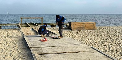 Koniec spacerów po Małym Molo w Sopocie! Pomost został zdemontowany na zimę-36956