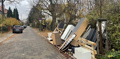 Mieszkanka Sopotu poruszona wyrzuconymi meblami [LIST]-37064