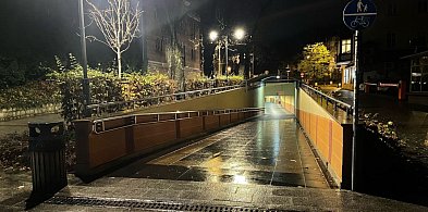 Czy tunel przy ul. Marynarzy budzi lęk?-37124