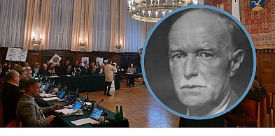 Radni PiS ośmieszeni? Protestowali przeciwko uchwale, którą... sami zatwierdzili-37521