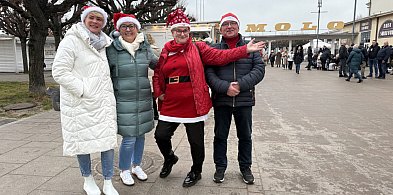 Mikołajki w Sopocie. Czerwone czapki opanowały Monciak i molo [FOTO]-37740