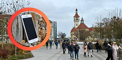 Masz stary telefon? W Sopocie może stać się wsparciem dla potrzebujących-37860