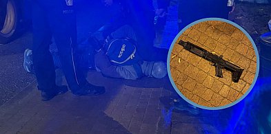 Broń w autobusie? Błyskawiczna reakcja policji w Sopocie-38218