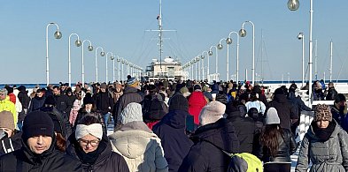 W Sopocie tłumy jak w sezonie! Zimowy weekend w kurorcie [WIEDO]