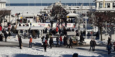 Kiedy naprawdę powstało sopockie molo? Miasto planuje zmienić pamiątkową tablicę