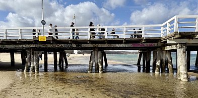 Sopockie molo wypięknieje na lato! Zaplanowano duże prace malarskie