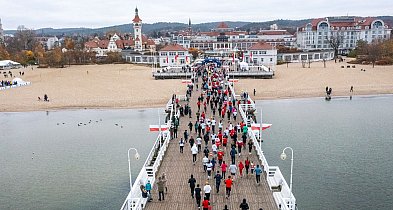 Patriotyzm na sportowo! Bieg Niepodległości w Sopocie przyciągnął tłumy [FOTO]-37067