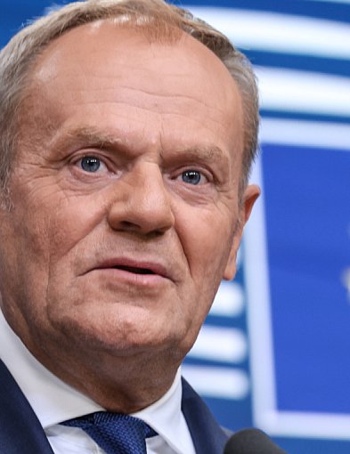 Akt małżeński par jednopłciowych. Tusk: "Kwestia godności człowieka"