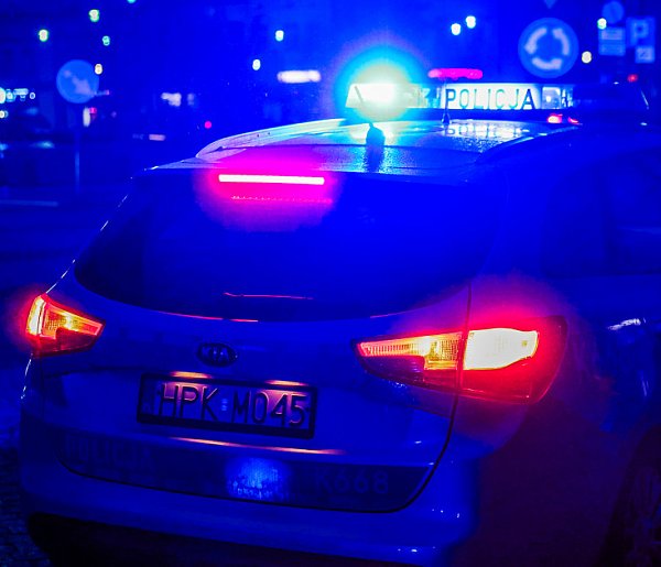 Zabójstwo w Gdyni Chyloni! Podejrzany wyskoczył z okna podczas interwencji-36148