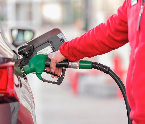 UOKiK skontrolował paliwa. Sprawdź, które stacje wypadły najgorzej-36894