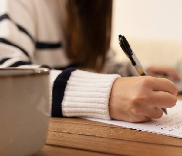 Rewolucja w zasadach pisowni. Od stycznia wchodzą nowe reguły-37121