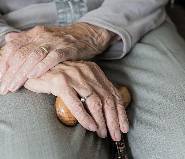 Te osoby dostaną dwie emerytury w grudniu. ZUS przesuwa przelewy-37411