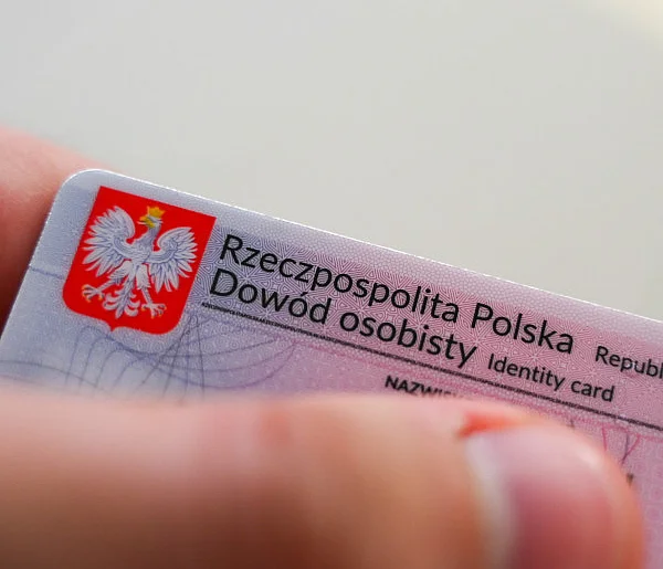 Nie musisz już biec do fotografa. Zdjęcie do dokumentów zrobisz w domu-38016