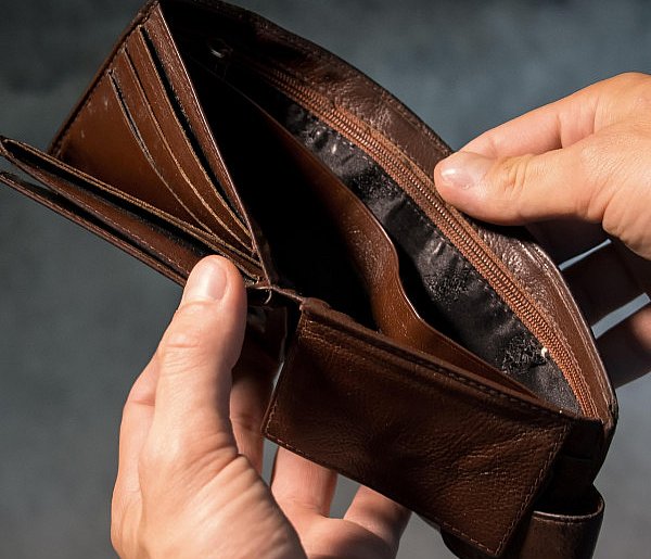 Twój przelew może "utknąć" na 5 dni. Lepiej sprawdź, zanim go wyślesz-38057