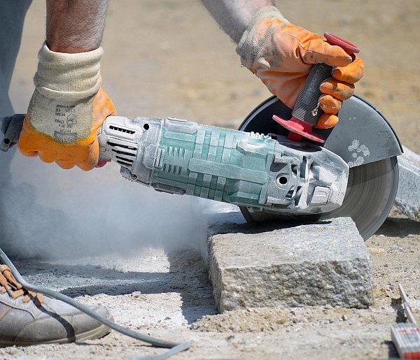 Weszły nowe przepisy. ZUS przyjmuje setki tysięcy wniosków-38668