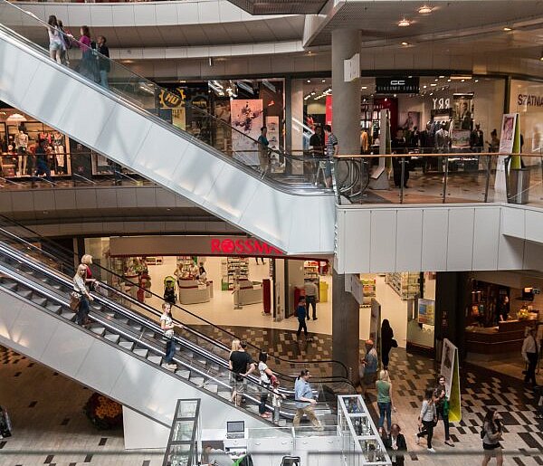 Znana dziecięca sieć odzieżowa upadła. Sklepy zniknęły z Polski