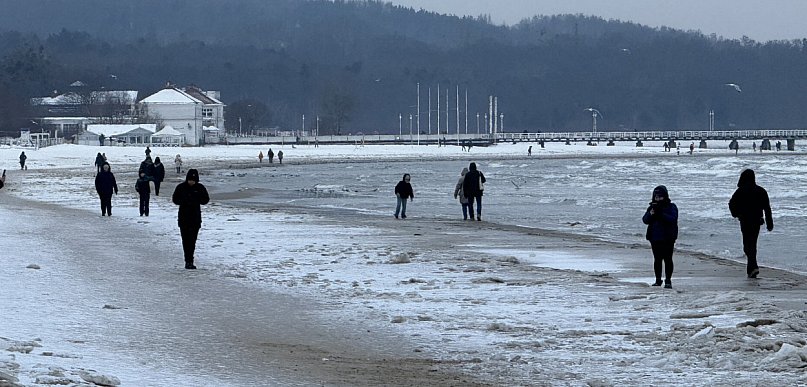 Sopot szykuje się na pogodowy zwrot. Deszczowy początek i mroźny finał weekendu
