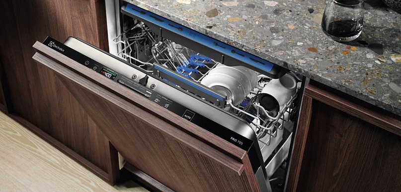 Masz dosyć zmywarki, która zostawia zabrudzenia? Sprawdź technologie Electrolux