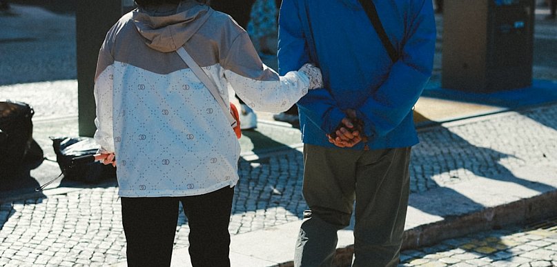 Wsparcie pacjentów dzięki dofinansowaniu na zakup produktów chłonnych z NFZ