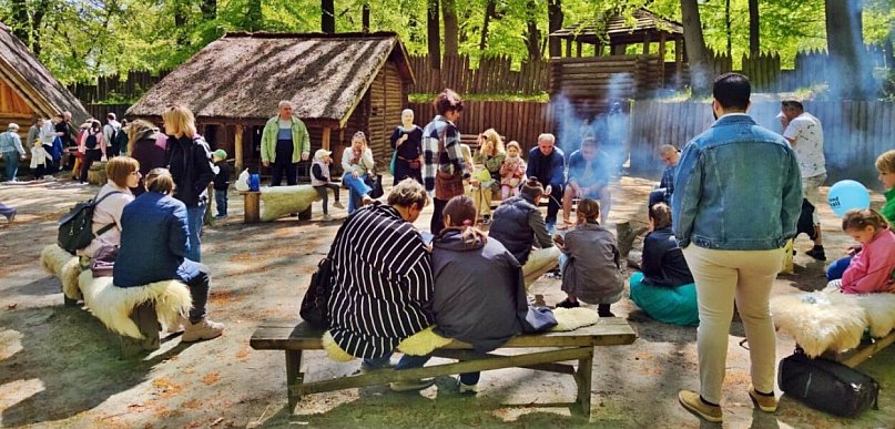 Dzień Dziecka w Sopocie z archeologią, strażakami i dawnym rzemiosłem