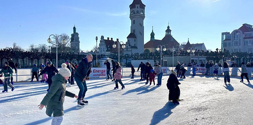 Sopockie lodowisko startuje już w sobotę - 37611