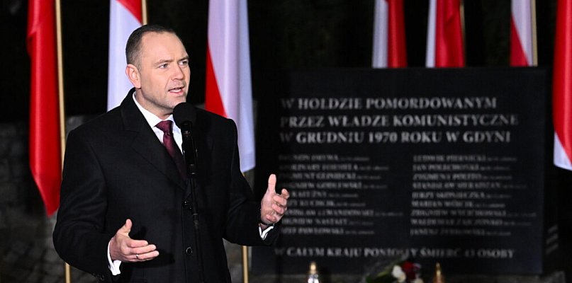 Prezydent K. Nawrocki w Gdyni: Nasza narodowa pamięć jest po stronie ofiar - 37992