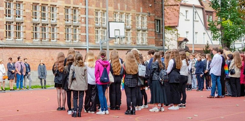 Pieniądze na każdego ucznia w Sopocie. Miasto wznawia ważny program