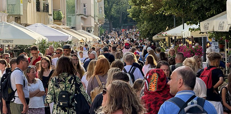 Wojna na Bliskim Wschodzie wpłynie na Sopot? Szykuje się turystyczne oblężenie