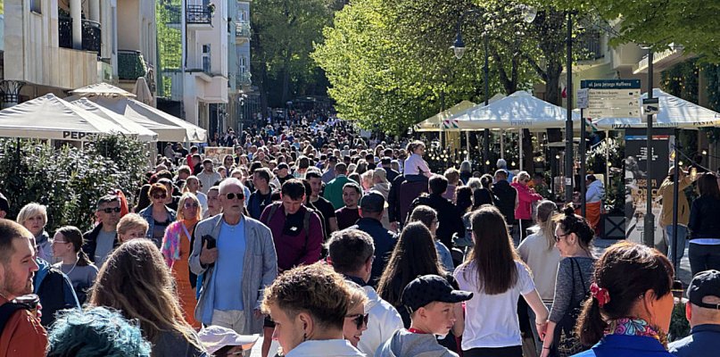 Tydzień w Sopocie: zabawa nad morzem dopiero się rozkręca
