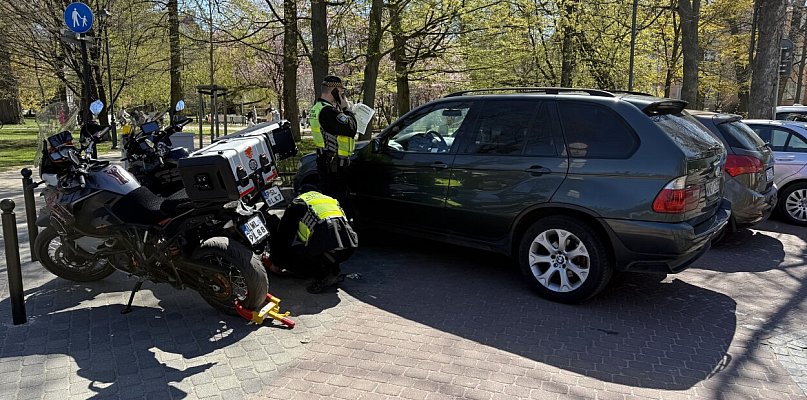 Blokady na koła i odholowania! Tak wyglądał parkingowy bilans majówki