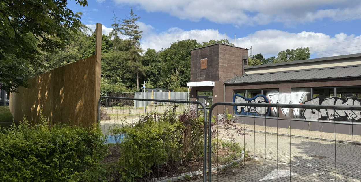 Co z budynkiem dawnego KFC w Sopocie? Trwają przygotowania do rozbiórki