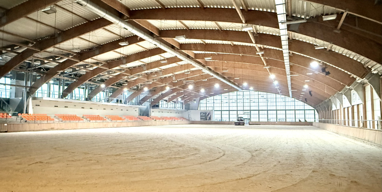  Hala Pomarańczowa Fot. materiały Hipodrom Sopot