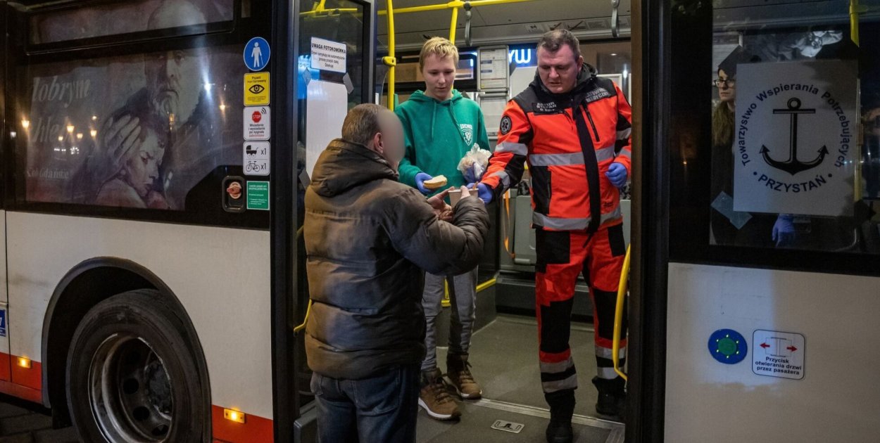 Pełna mobilizacja służb w Trójmieście. Wszystko przez atak mrozu